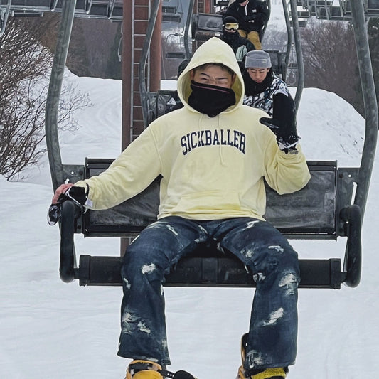 College logo hoodie(light yellow/navy)